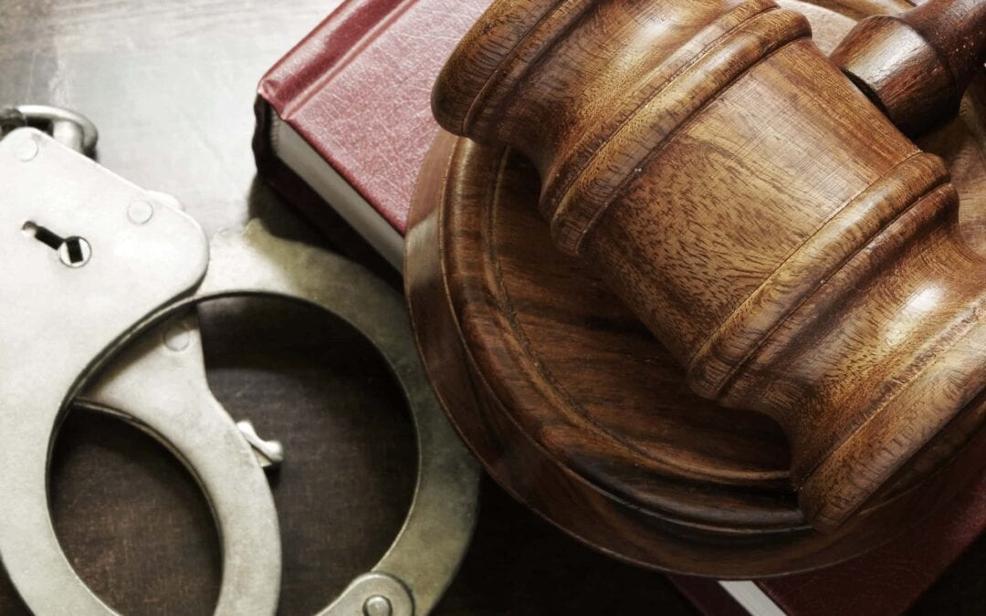 Carbondale man pleads guilty to burglary